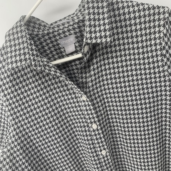 Chico's Tops - Chico's 2 No-Iron Coolmax All-Seasons Stretch Black Houndstooth Shirt Size 2